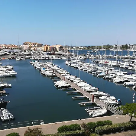Vue Port Avec Parking Prive, Piscine, Parc, Boulodrome Apartment
