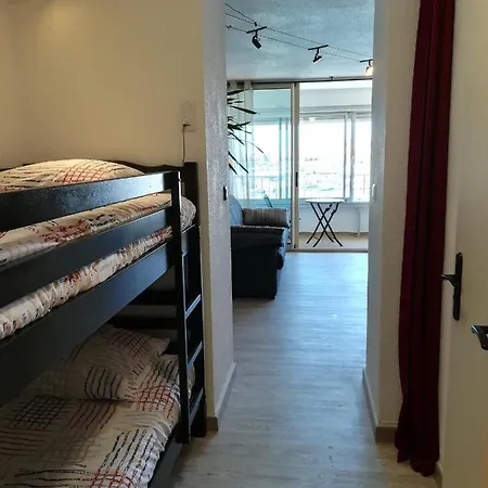 Vue Port Avec Parking Prive, Piscine, Parc, Boulodrome * Agde